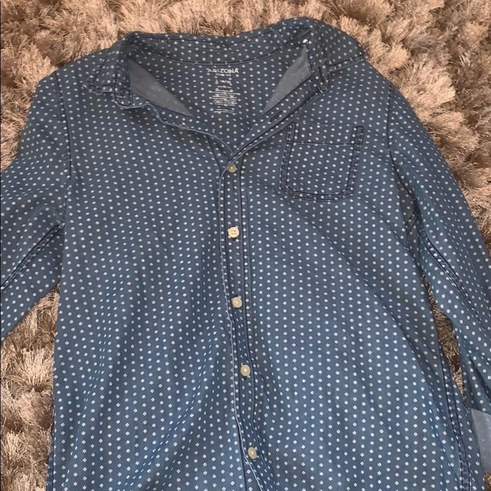 Button up long sleeve shirt